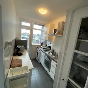 Appartement Sunny And Spacious Rotterdam